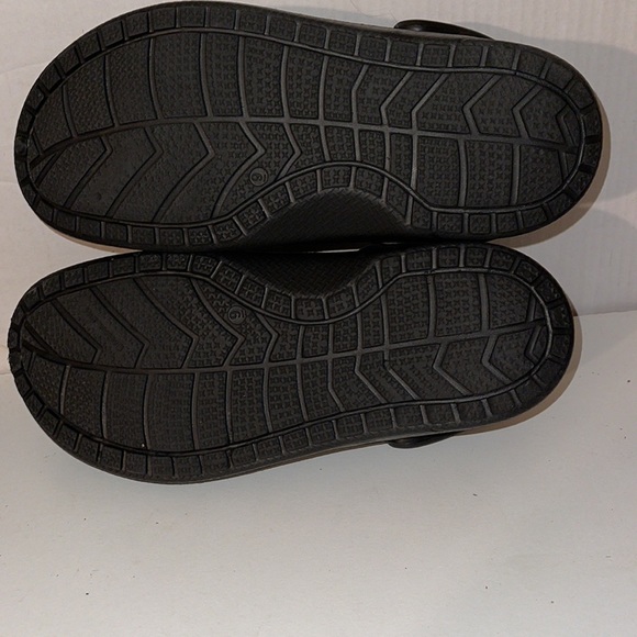 SLIP ON - Picture 4 of 4